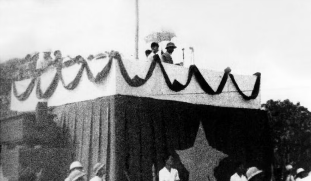 VAI TRÒ TO LỚN CỦA CHỦ TỊCH HỒ CHÍ MINH TRONG CÁCH MẠNG THÁNG TÁM 1945
