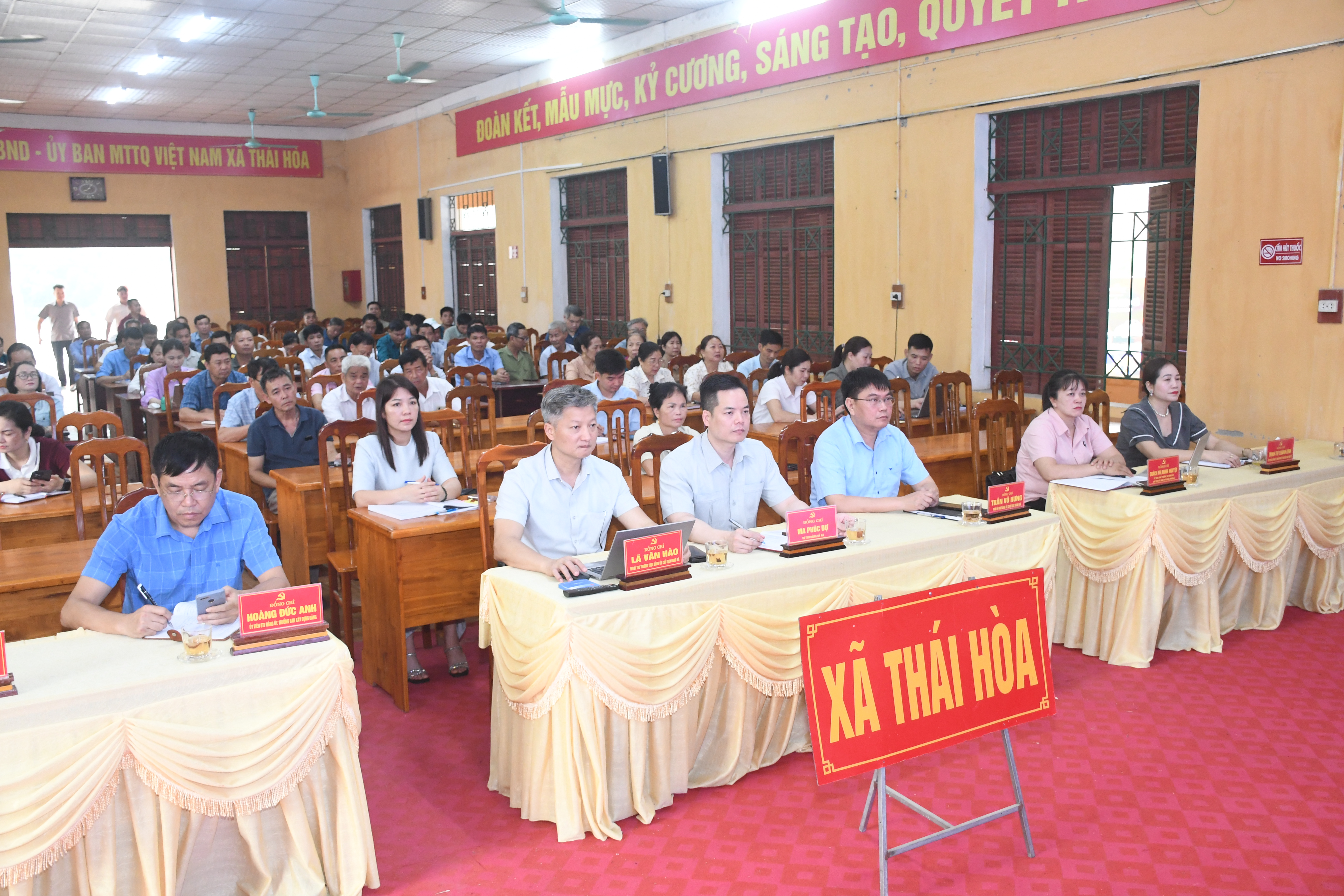 Hội nghị toàn quốc nghiên cứu, học tập, quán triệt và triển khai thực hiện Nghị quyết hội nghị lần thứ hai BCH Trung ương Đảng khóa XIV
