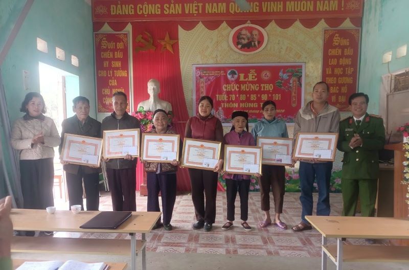 Nét đẹp văn hóa trong Lễ Mừng thọ đầu xuân