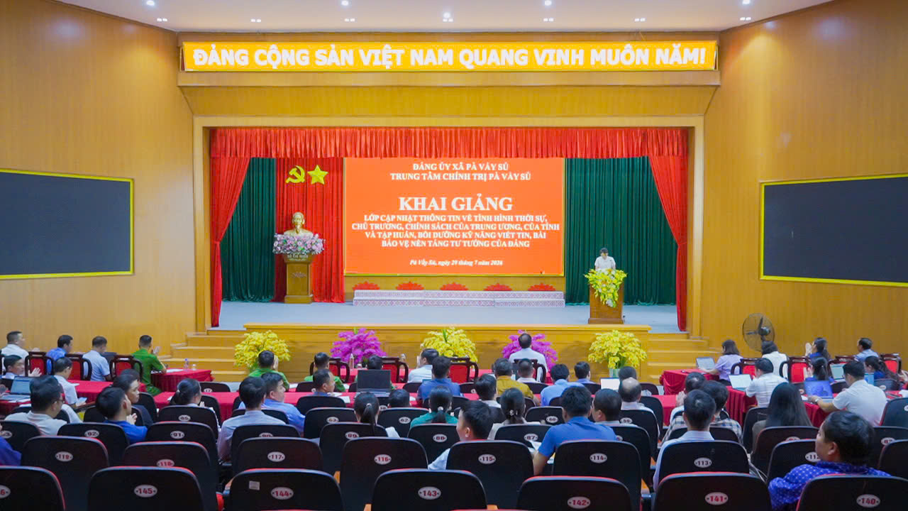 Khai giảng lớp bồi dưỡng, cập nhật thông tin thời sự và kỹ năng viết tin, bài cho Ban Công tác 35, cộng tác viên cơ sở