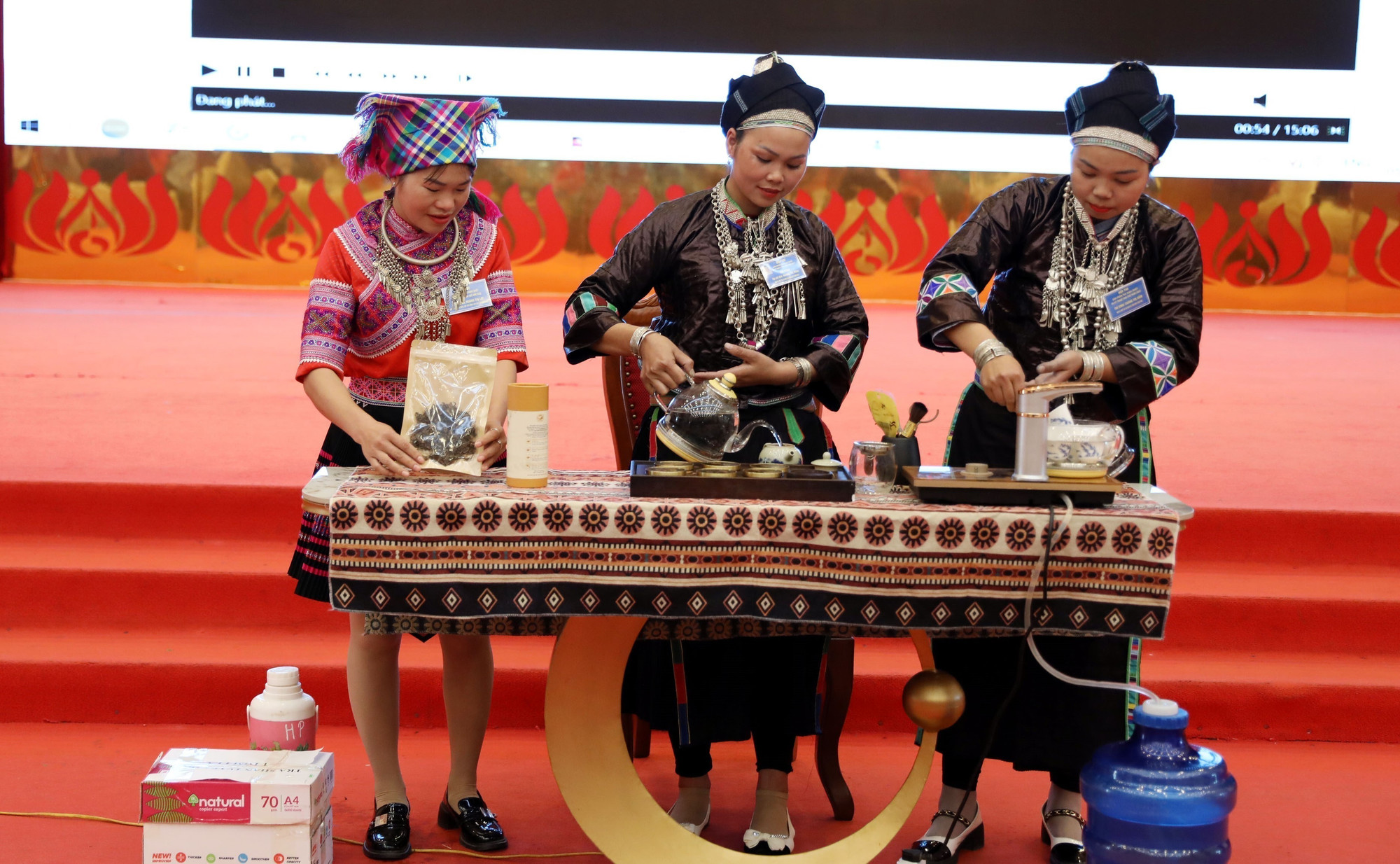 Quảng bá thương hiệu trà Shan tuyết