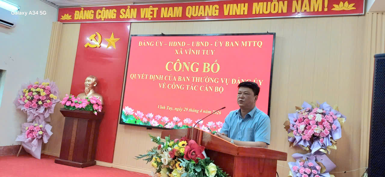 C&ocirc;ng bố QĐ H pb.jpg