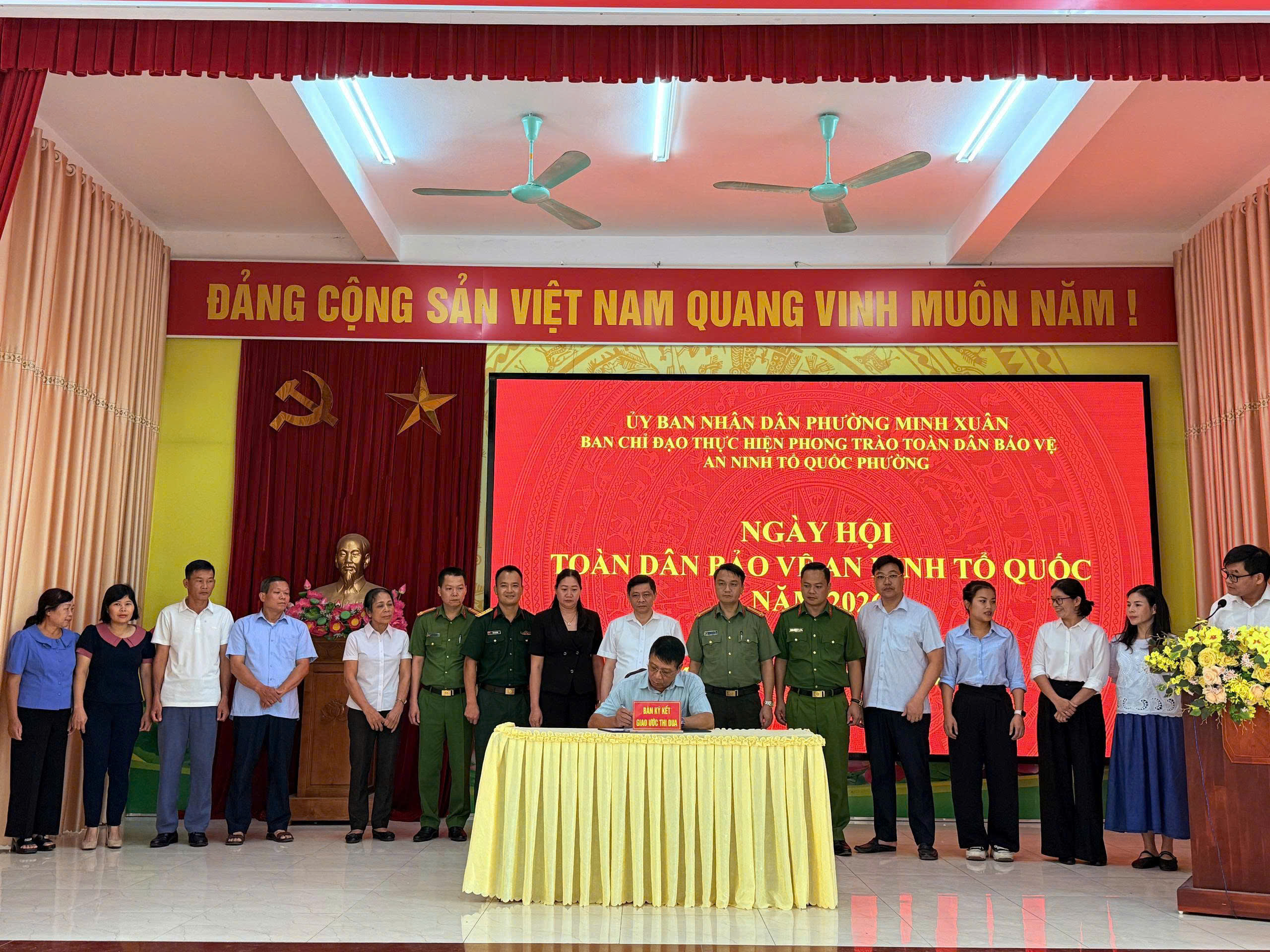 PHƯỜNG MINH XUÂN TỔ CHỨC NGÀY HỘI TOÀN DÂN BẢO VỆ AN NINH TỔ QUỐC NĂM 2026