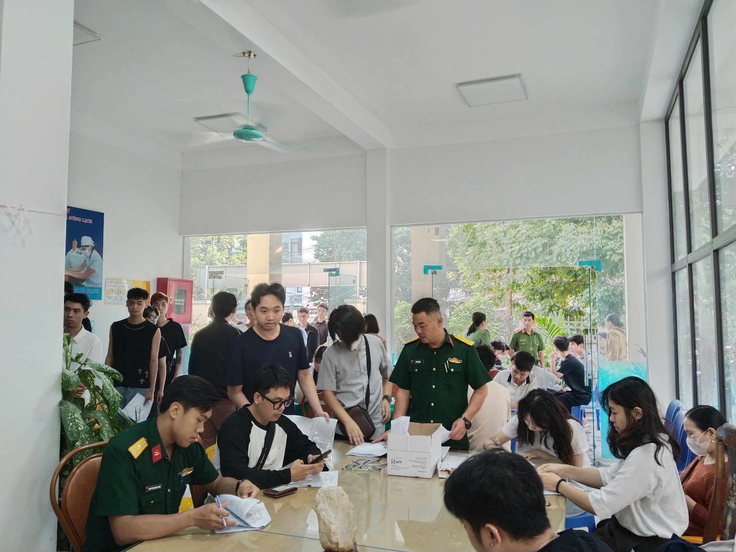 PHƯỜNG HÀ GIANG 1 TỔ CHỨC KHÁM SƠ TUYỂN NGHĨA VỤ QUÂN SỰ NĂM 2027