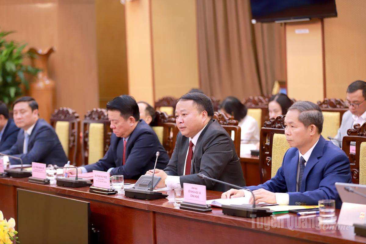 Ký kết thỏa thuận hợp tác về chuyển đổi số tỉnh Tuyên Quang với Tập đoàn Bưu chính viễn thông Việt Nam giai đoạn 2025-2030