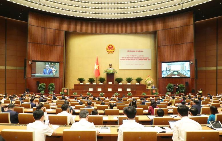 Xã Hồng Thái tham dự hội nghị toàn quốc tổng kết công tác bầu cử đại biểu Quốc hội khóa XVI và HĐND các cấp