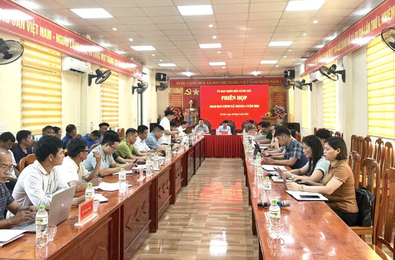 UBND xã Du Già tổ chức phiên họp thường kỳ tháng 4 năm 2026