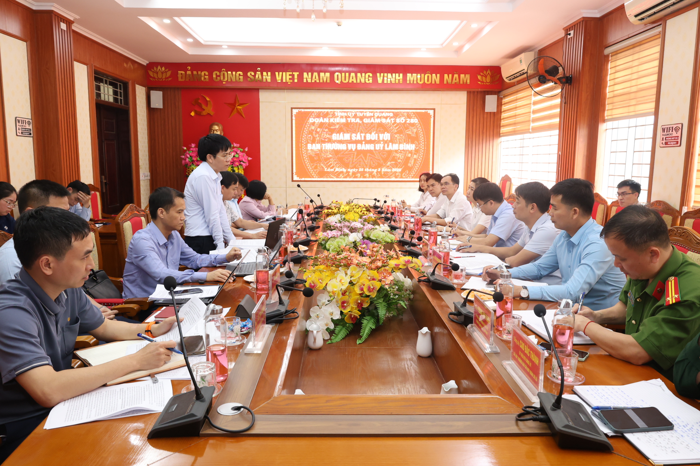 Ban Thường vụ Đảng ủy xã Lâm Bình làm việc với Đoàn kiểm tra, giám sát số 280 của Ban Thường vụ Tỉnh ủy