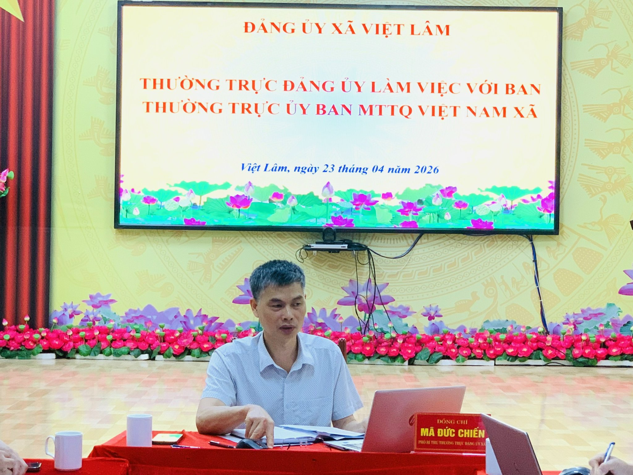 ĐỒNG CHÍ MÃ ĐỨC CHIẾN – PBT THƯỜNG TRỰC ĐẢNG ỦY LÀM VIỆC VỚI MẶT TRẬN TỔ QUỐC VÀ CÁC TỔ CHỨC CHÍNH TRỊ - XÃ HỘI XÃ VIỆT LÂM