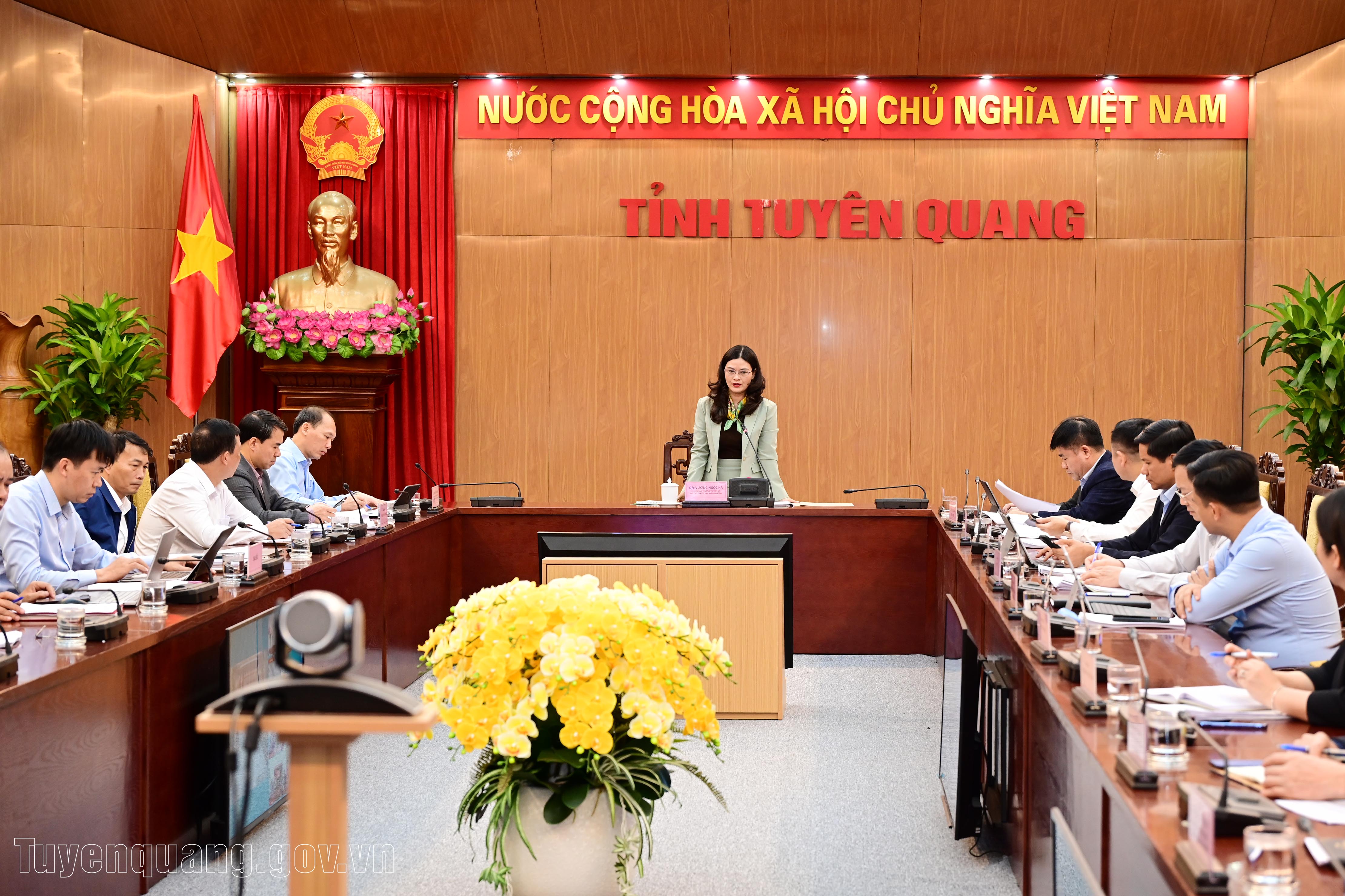 Đẩy mạnh thực hiện Chương trình MTQG phát triển kinh tế - xã hội vùng đồng bào DTTS &MN và công tác dân tộc