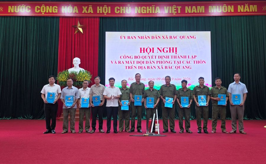 Hội nghị công bố Quyết định thành lập Đội dân phòng tại các thôn trên địa bàn xã