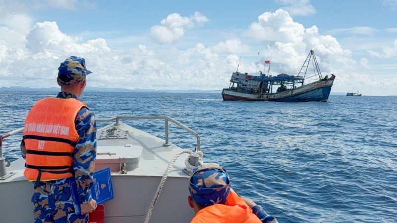 Naval Region 5 strengthens efforts to fight against IUU Fishing