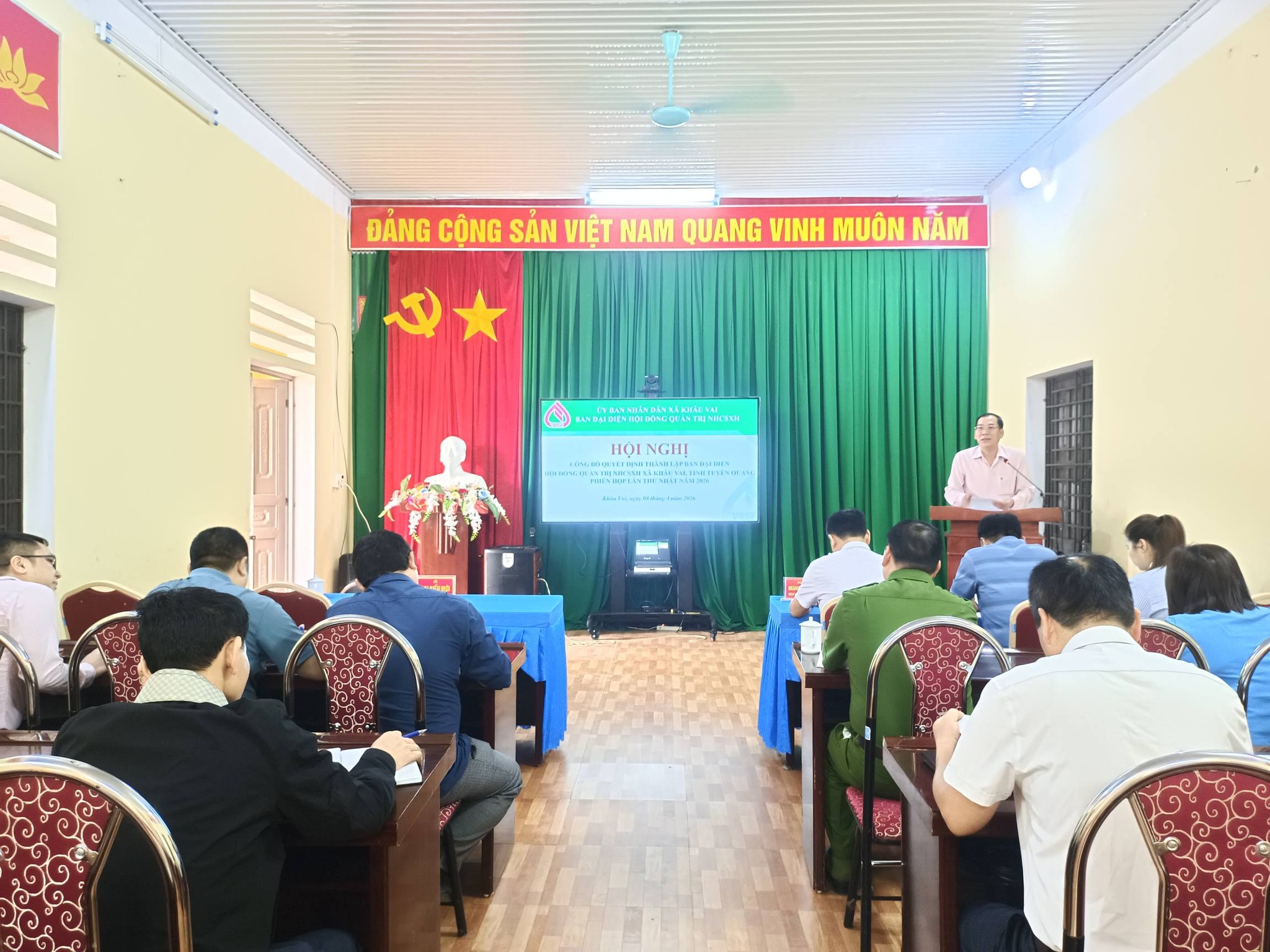 Hội nghị công bố Quyết định thành lập Ban đại diện Hội đồng quản trị Ngân hàng chính sách xã hội xã Khâu Vai