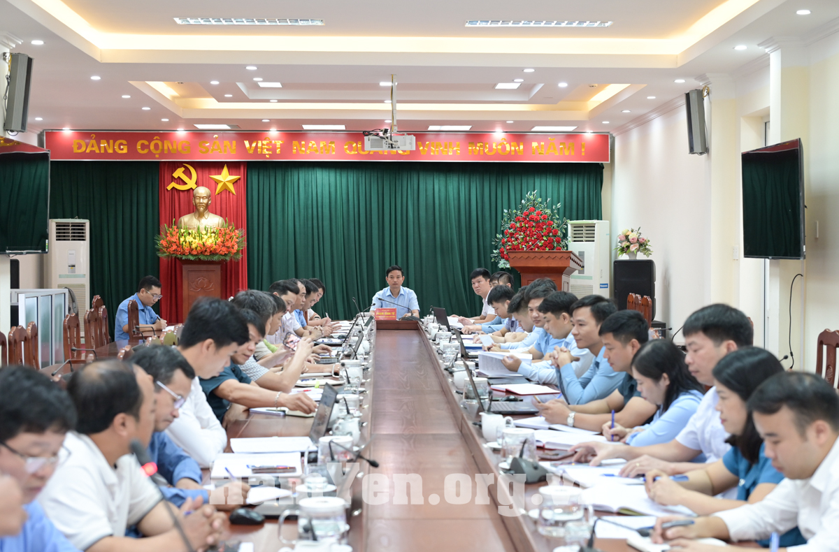 Đoàn công tác số 4 của Sở Nông nghiệp và Môi trường làm việc với 8 xã tình hình triển khai mô hình tổ chức chính quyền địa phương 2 cấp trong lĩnh vực nông nghiệp và môi trường