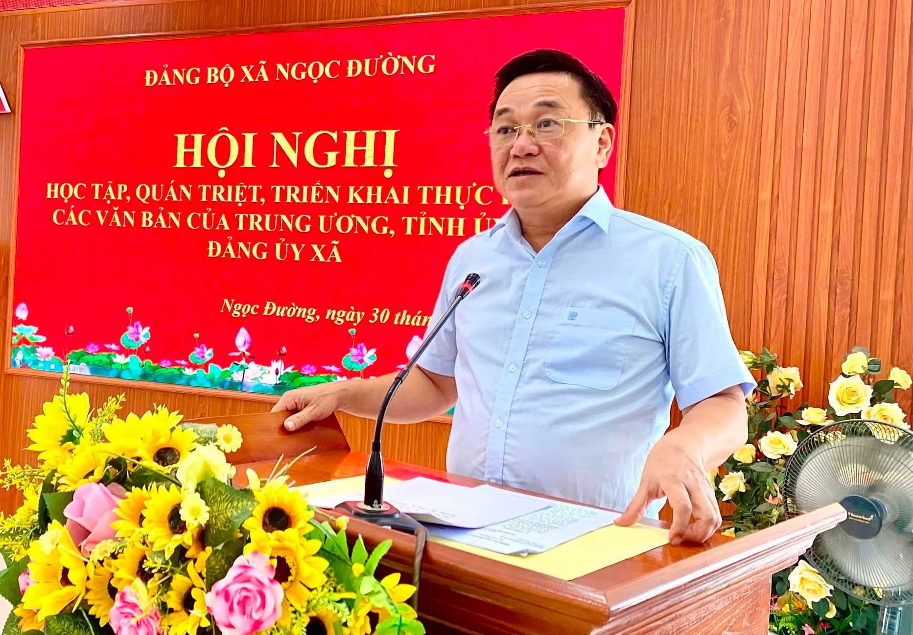 Đảng bộ xã Ngọc Đường tổ chức hội nghị quán triệt, triển khai các văn bản của: Trung ương, Tỉnh uỷ và Đảng uỷ xã.