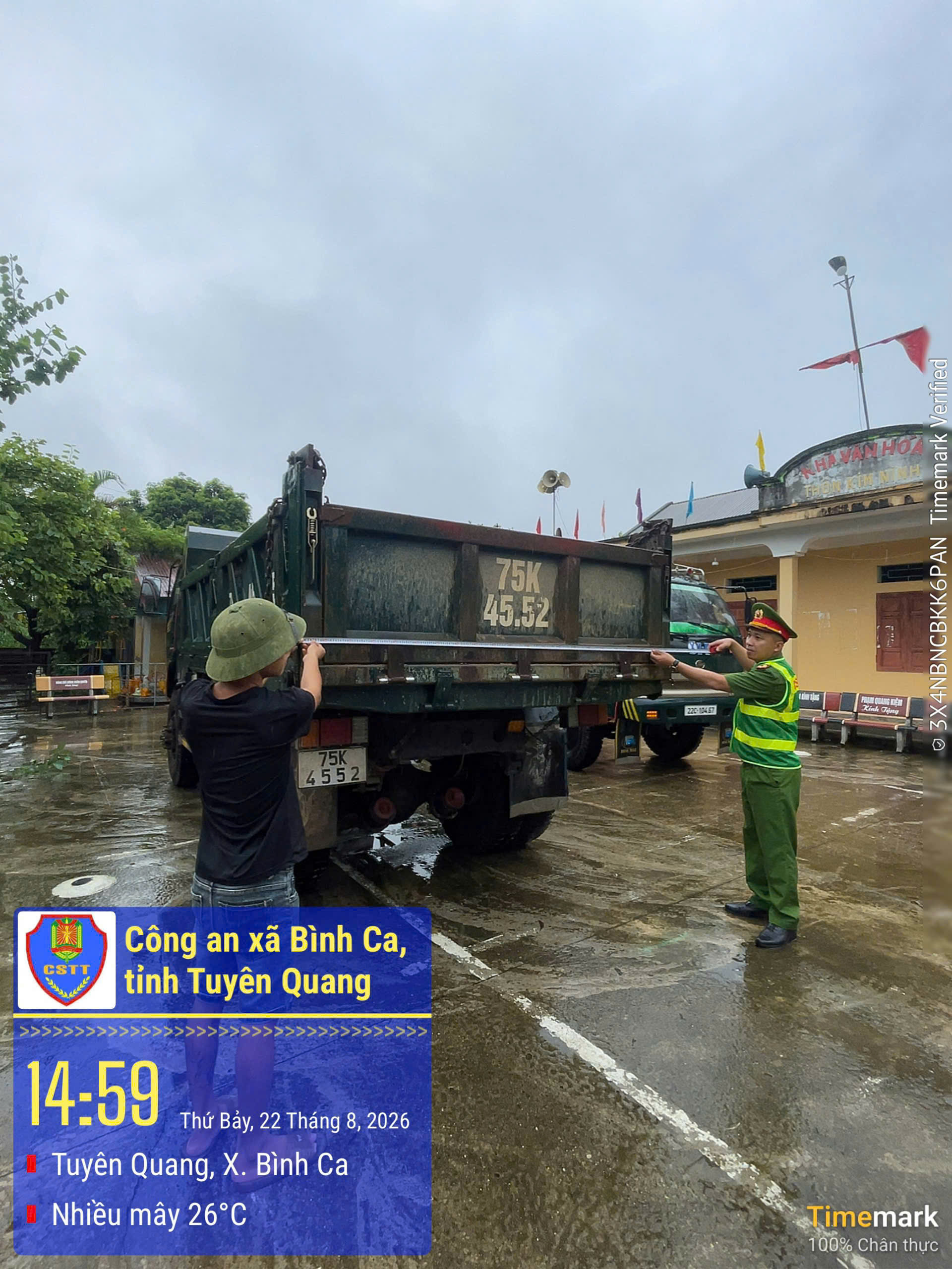 TĂNG CƯỜNG RÀ SOÁT, KIỂM TRA PHƯƠNG TIỆN, CHỦ ĐỘNG PHÒNG NGỪA, GIỮ VỮNG AN TOÀN GIAO THÔNG