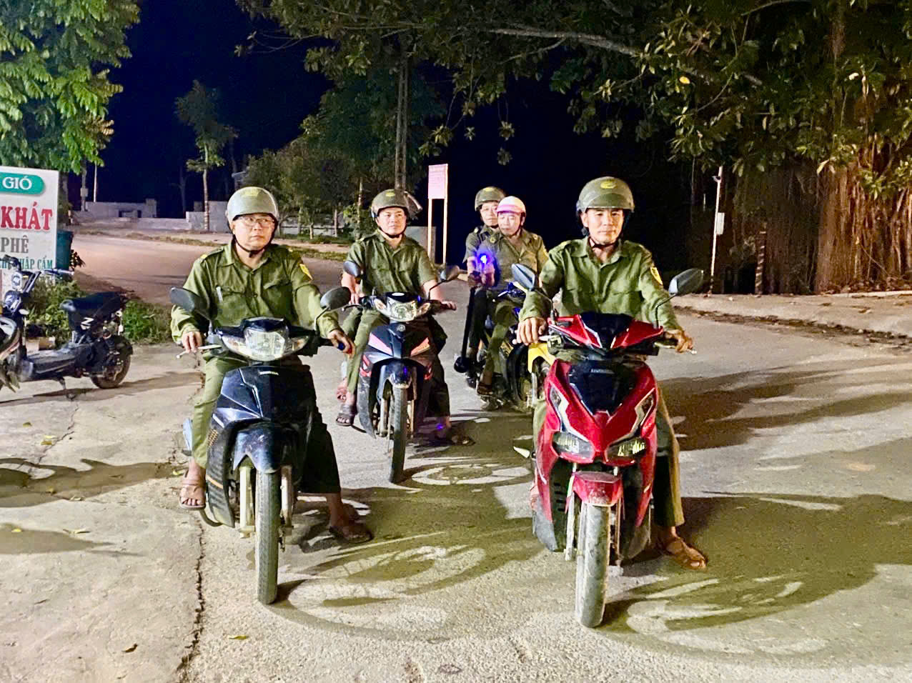 BẰNG HÀNH TĂNG CƯỜNG TUẦN TRA BAN ĐÊM, BẢO ĐẢM AN NINH, TRẬT TỰ DỊP QUỐC KHÁNH 2/9