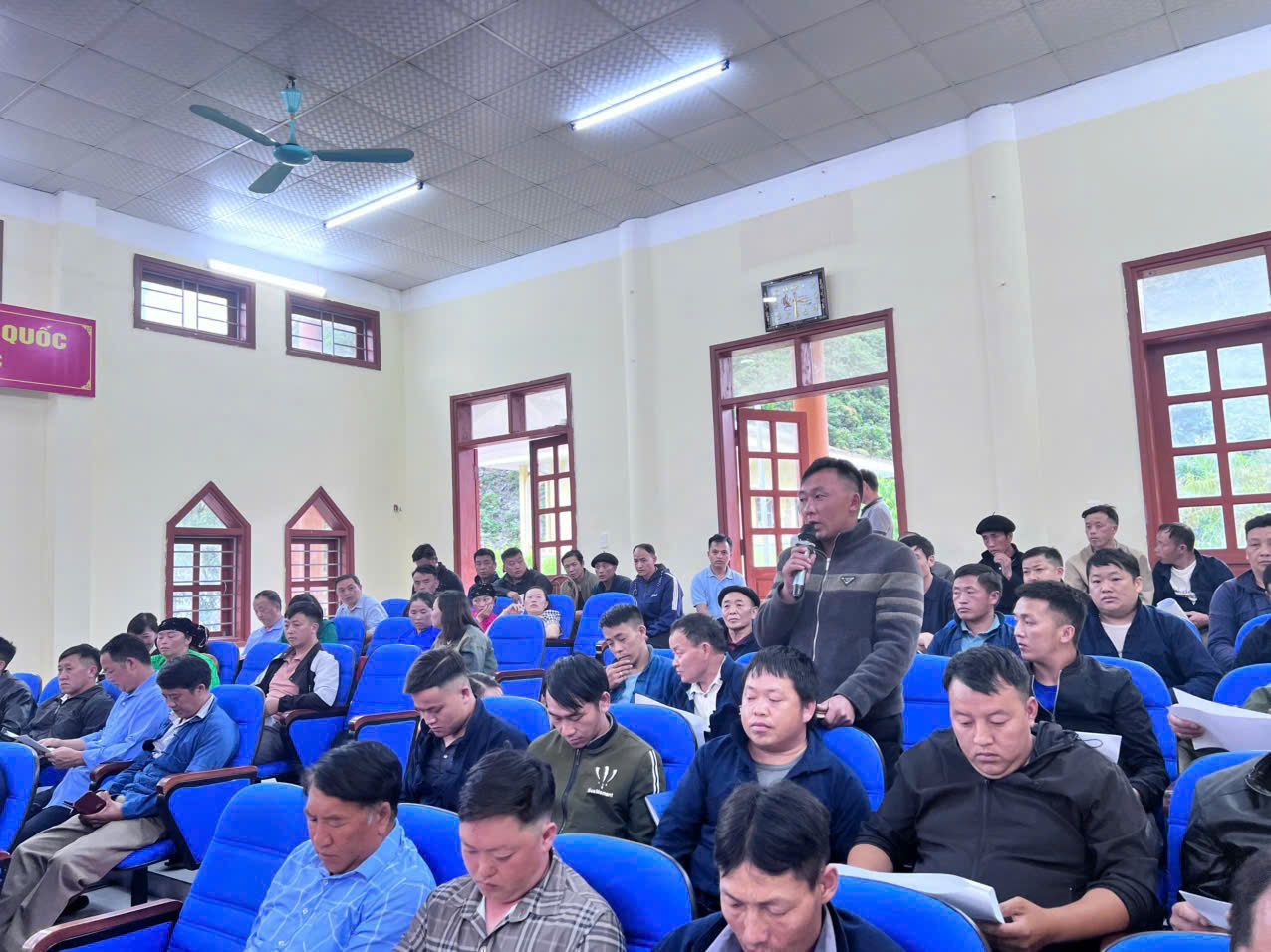 phát biểu.jpg