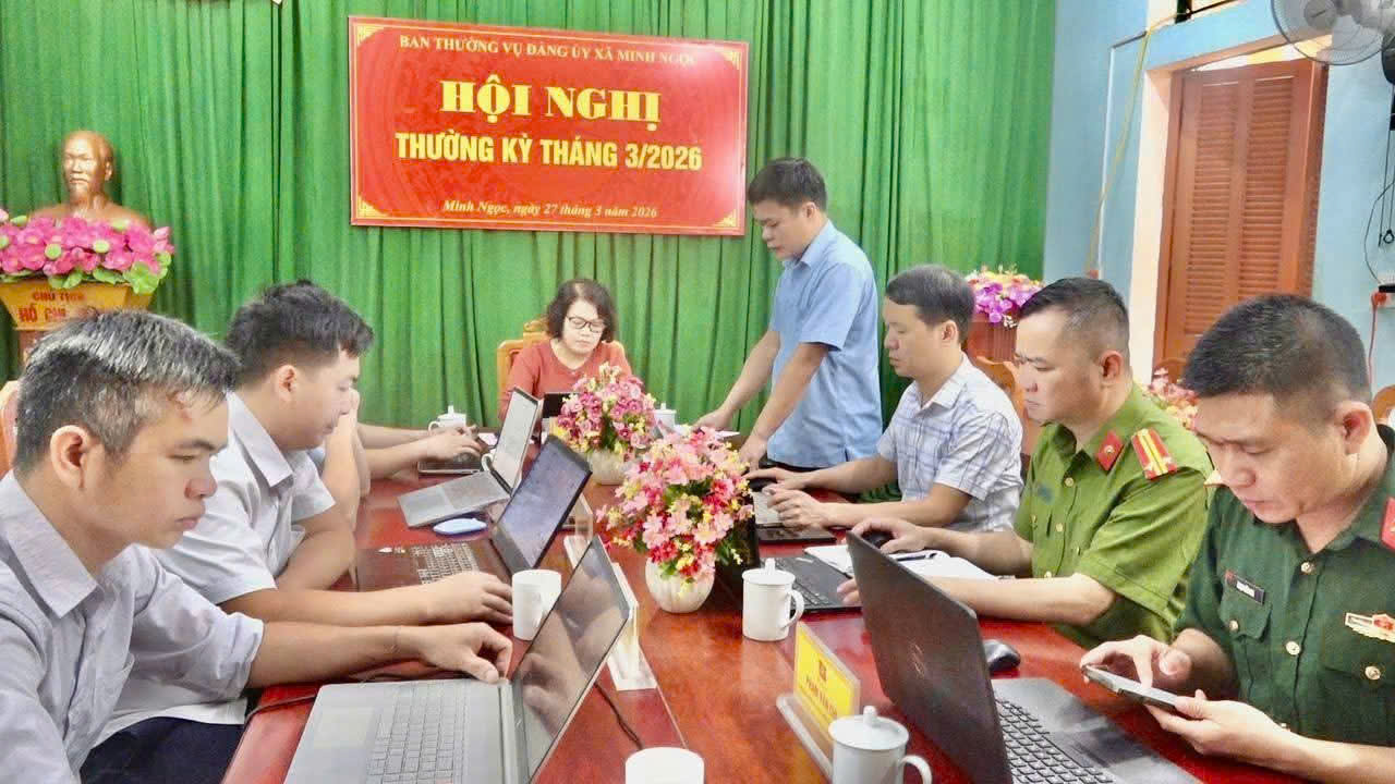 PH&Aacute;T BIỂU THẢO LUẬN.jpg