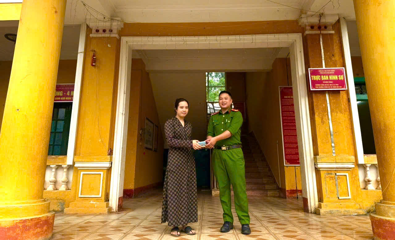 YÊN NGUYÊN - LAN TỎA HÀNH ĐỘNG ĐẸP “NHẶT ĐƯỢC CỦA RƠI, TRẢ LẠI NGƯỜI ĐÁNH MẤT”