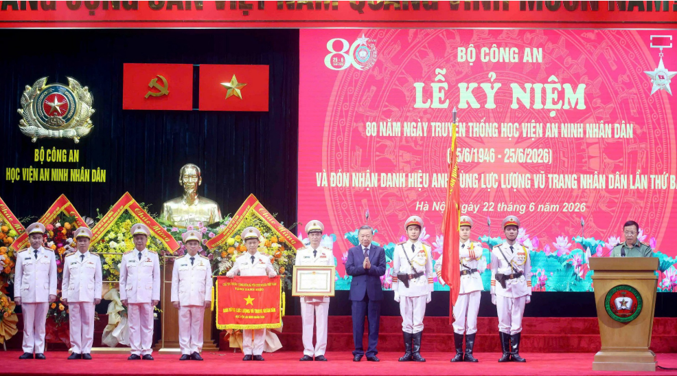HỌC VIỆN AN NINH NHÂN DÂN ĐÓN NHẬN DANH HIỆU ANH HÙNG LỰC LƯỢNG VŨ TRANG NHÂN DÂN LẦN THỨ 3
