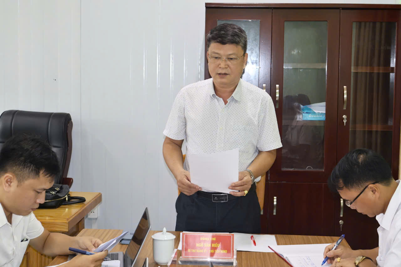 THƯỜNG TRỰC HĐND XÃ VĨNH TUY HỌP PHIÊN THÁNG 8, TẬP TRUNG NÂNG CAO HIỆU QUẢ GIÁM SÁT