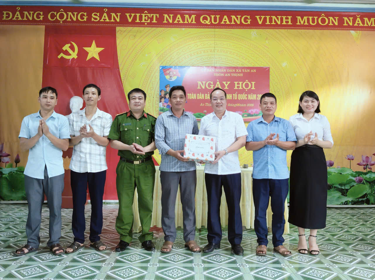 Rộn ràng Ngày hội Toàn dân bảo vệ an ninh Tổ quốc tại các thôn trên địa bàn xã Tân An