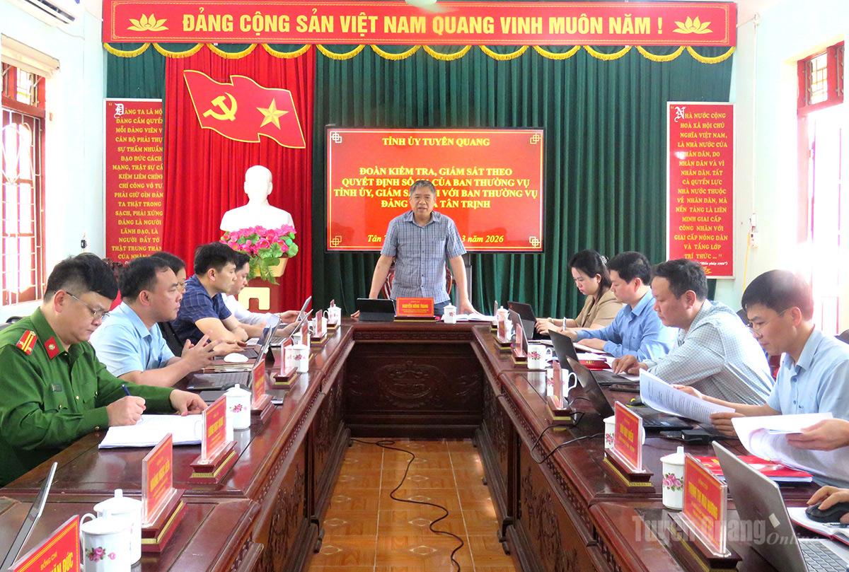 Đoàn kiểm tra, giám sát số 281 của Ban Thường vụ Tỉnh ủy giám sát đối với BTV Đảng ủy xã Tân Trịnh 