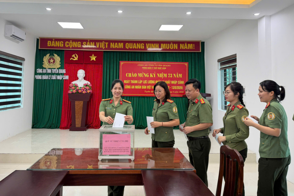 GIAO LƯU ĐÁ BÓNG GÂY QUỸ TỪ THIỆN