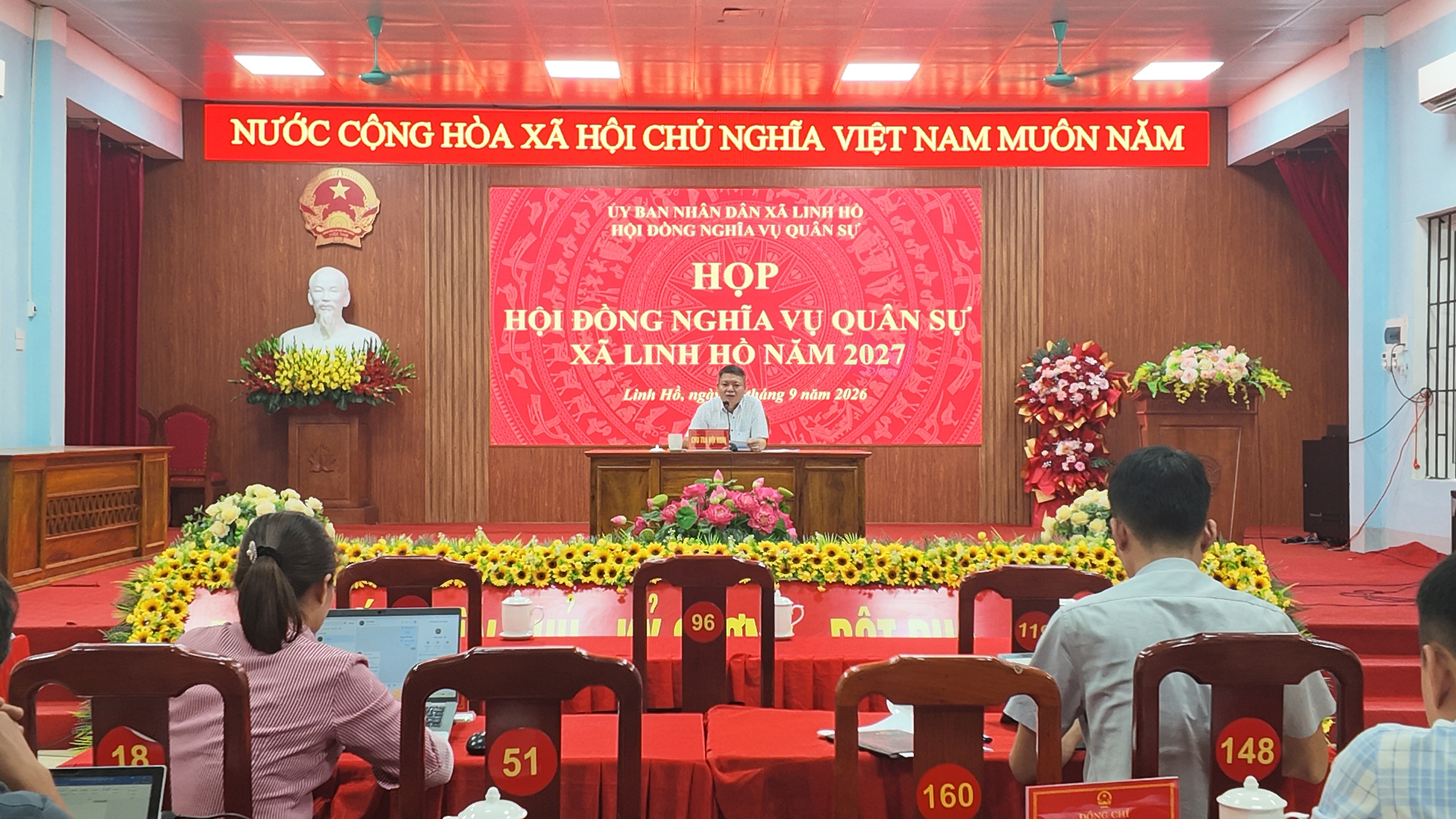Tuyển qu&acirc;n 1s.jpg