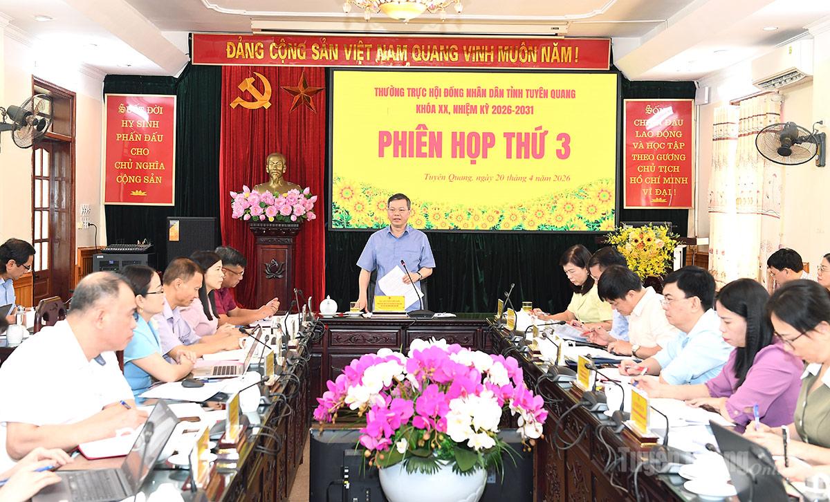 Kịp thời ban hành các chính sách phù hợp với tình hình thực tiễn của địa phương