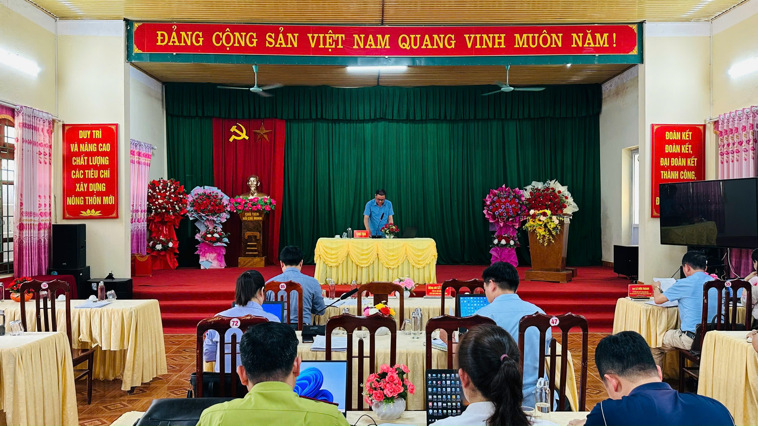 Ủy ban nhân dân xã Hồng Thái tổ chức phiên họp thường kỳ tháng 03/2026