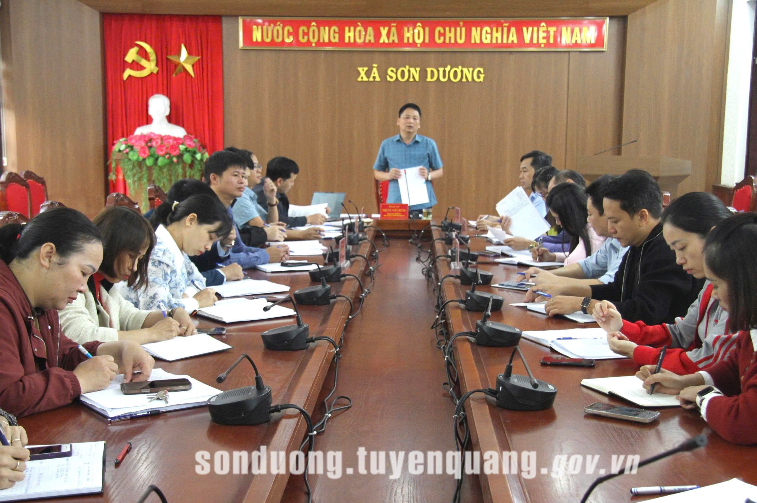 Xã Sơn Dương tổ chức phiên họp thường kỳ tháng 10/2025