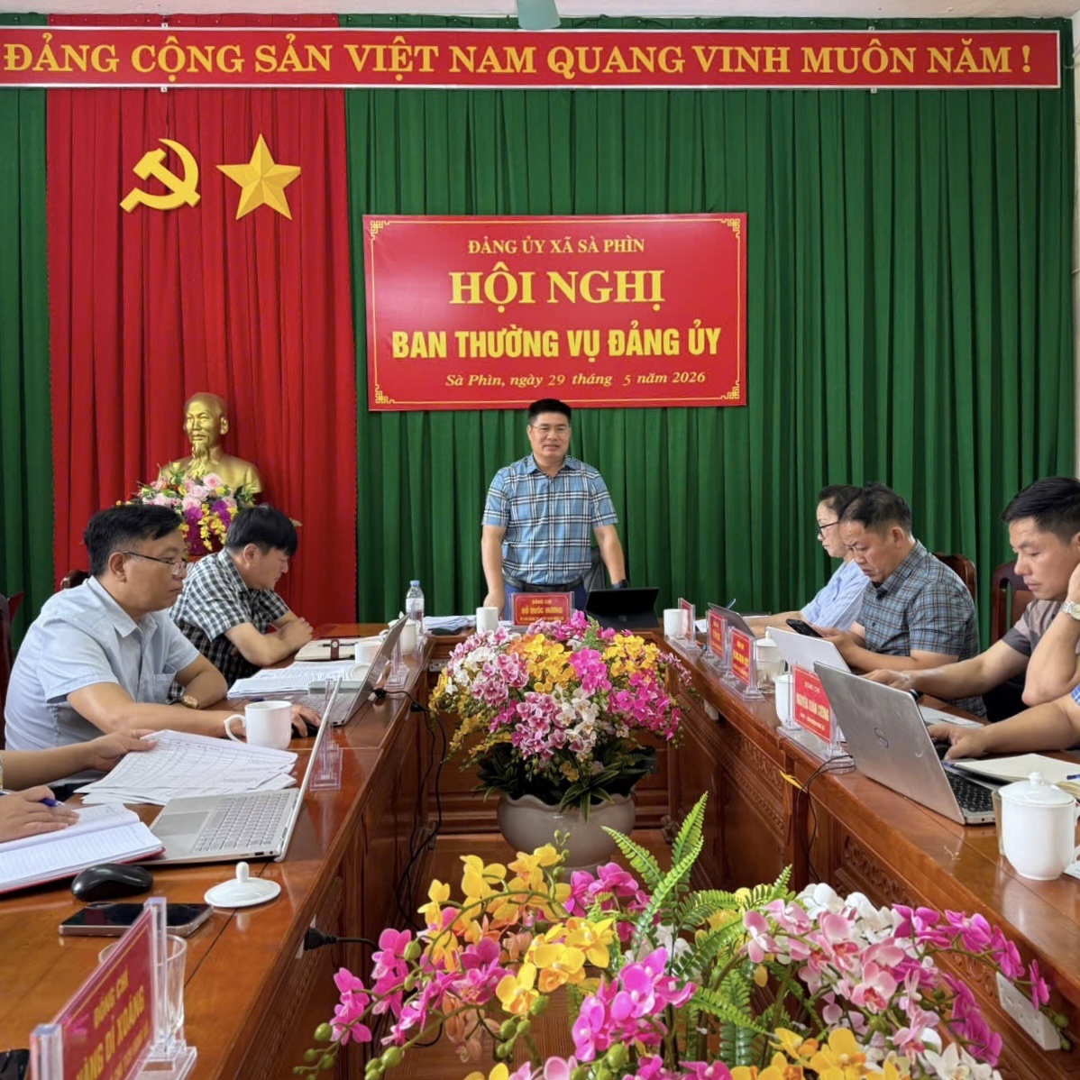 BAN THƯỜNG VỤ ĐẢNG ỦY XÃ SÀ PHÌN HỌP THƯỜNG KỲ THÁNG 5 NĂM 2026