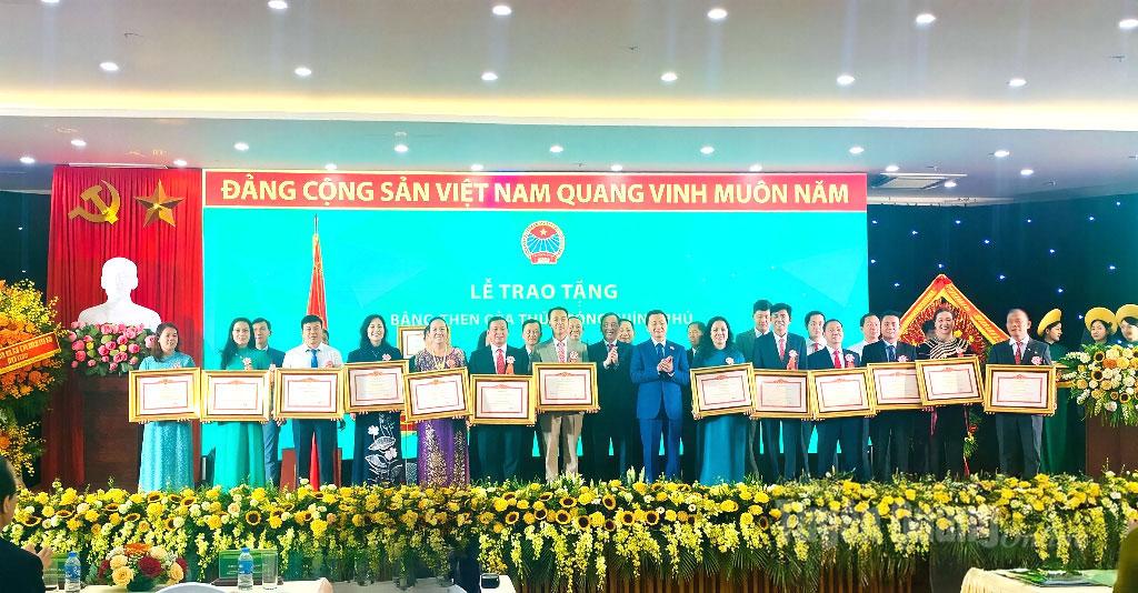 Tuyên Quang có 2 nông dân tiêu biểu được nhận Bằng khen của Thủ tướng Chính phủ