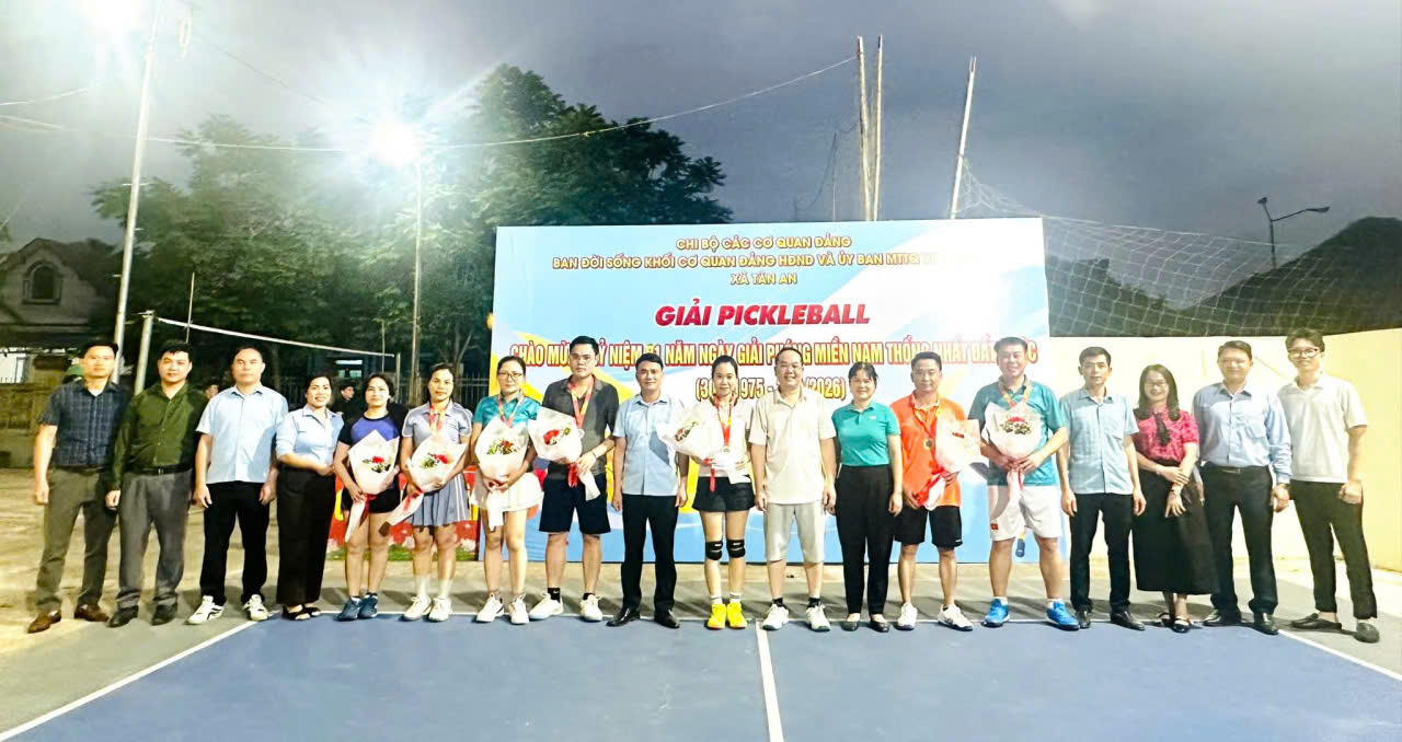  Khối cơ quan Đảng, HĐND và Ủy ban MTTQ xã Tân An tổ chức Giải Pickleball (mở rộng) 