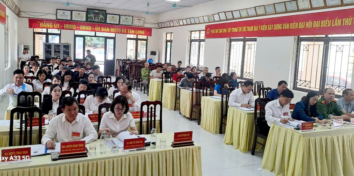 Chiều ngày 06/11/2025 Hội đồng nhân dân xã Tân Long khoá XX, nhiệm kỳ 2021 - 2026 tổ chức Kỳ họp chuyên đề lần thứ ba HĐND xã.