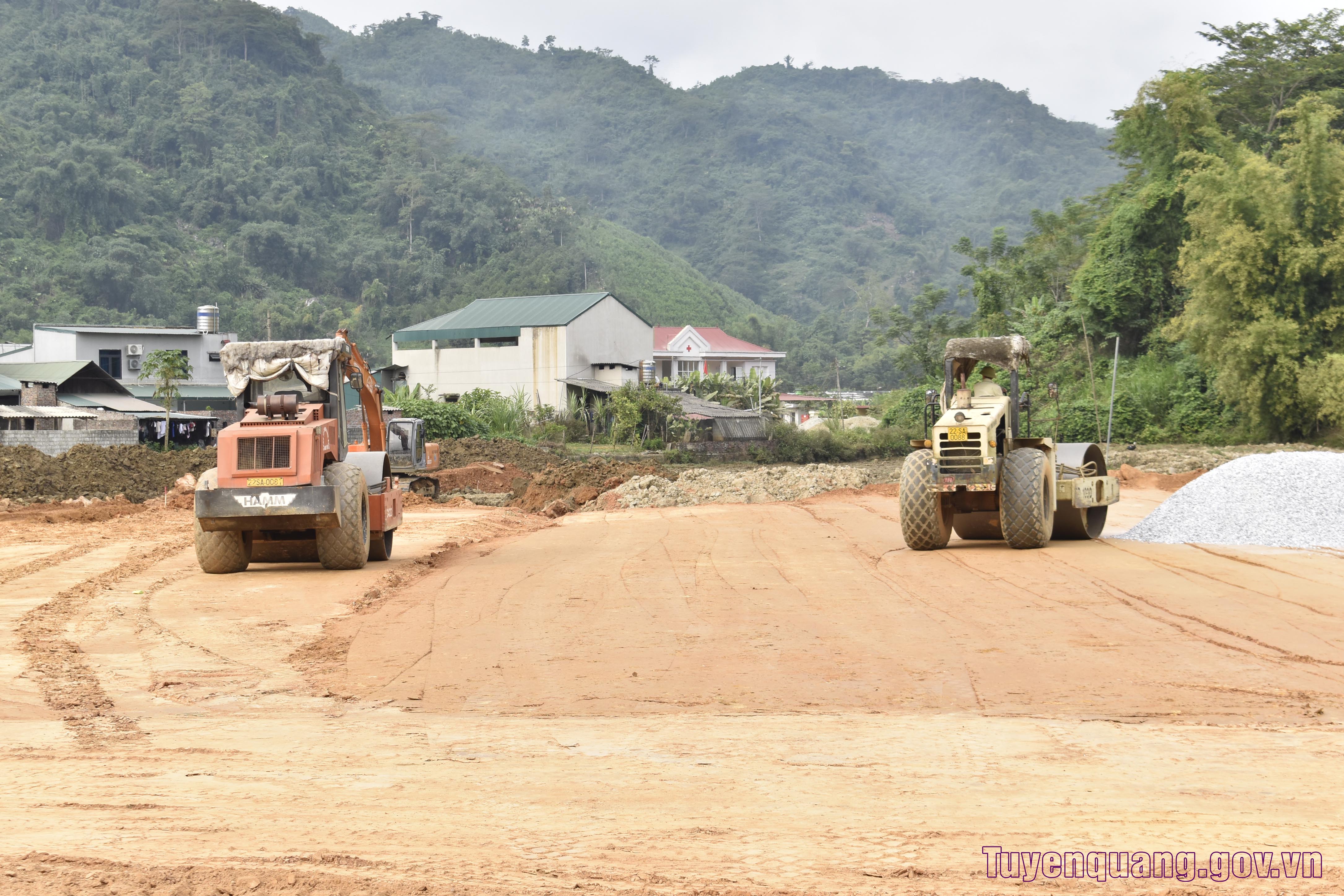 Tuyên Quang tăng tốc giải ngân vốn đầu tư công, thúc đẩy phát triển kinh tế - xã hội năm 2025