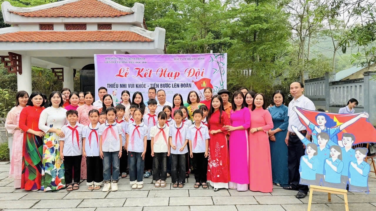 Trường Tiểu học 19-8 tổ chức kỷ niệm 95 năm Ngày thành lập Đoàn TNCS Hồ Chí Minh