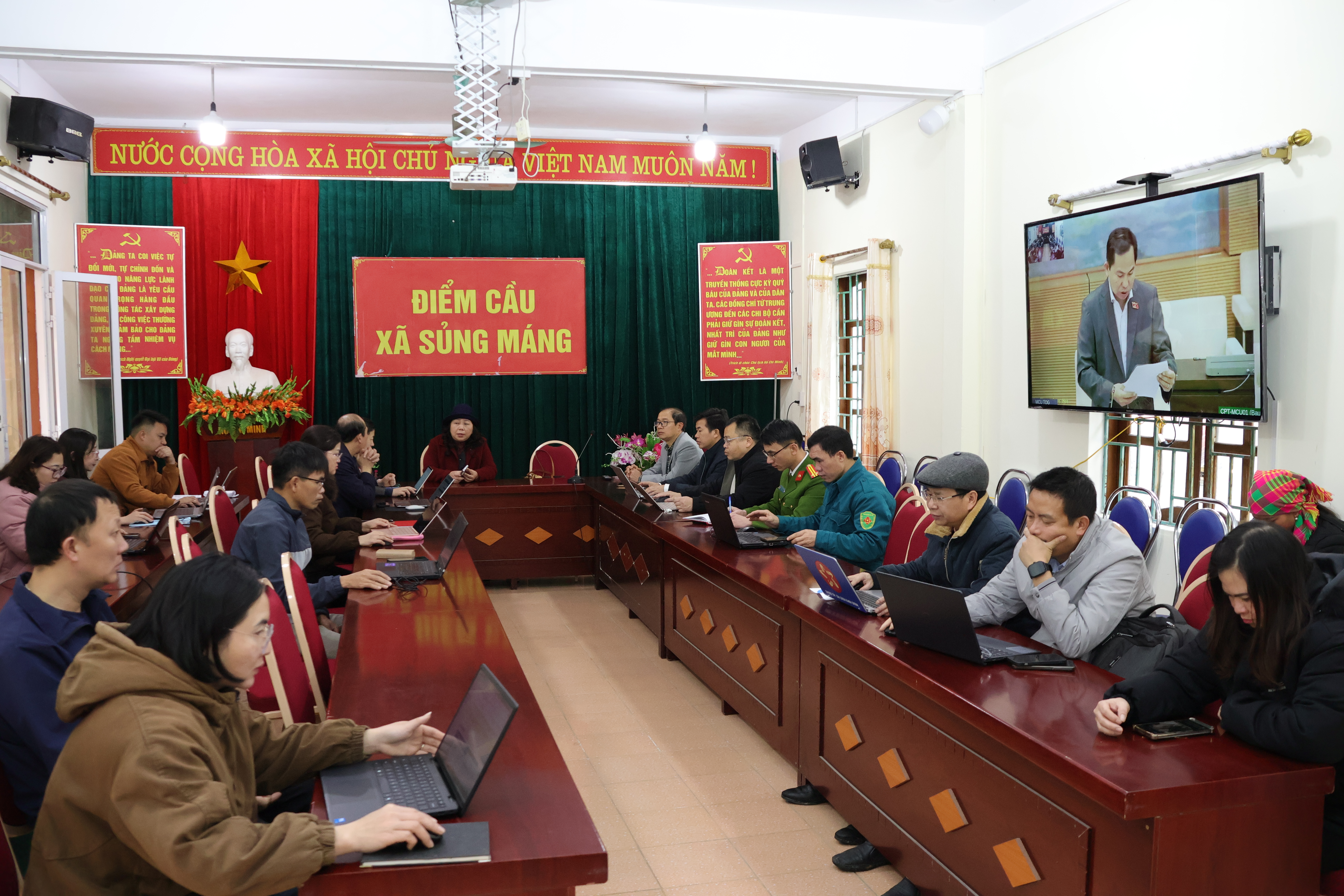 Sủng Máng dự Hội nghị trực tuyến toàn quốc triển khai công tác bầu cử