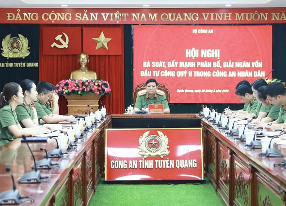 ĐẨY NHANH TIẾN ĐỘ CÁC DỰ ÁN ĐẦU TƯ TRONG CÔNG AN NHÂN DÂN