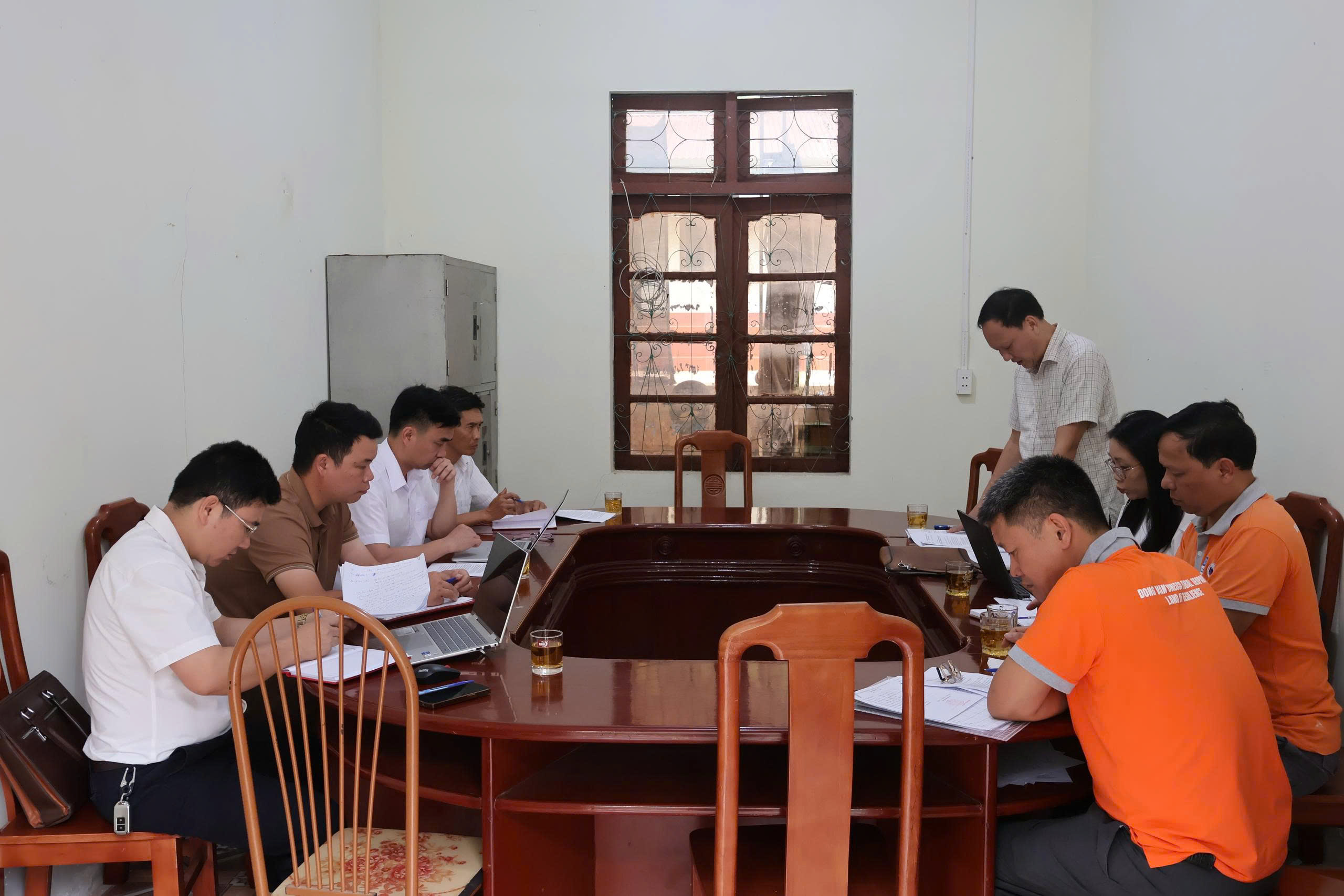 UBND xã Cán Tỷ làm việc với Ban Quản lý Công viên Địa chất Toàn cầu Cao nguyên đá Đồng Văn, kiểm tra công tác chuẩn bị tái thẩm định lần thứ IV năm 2026
