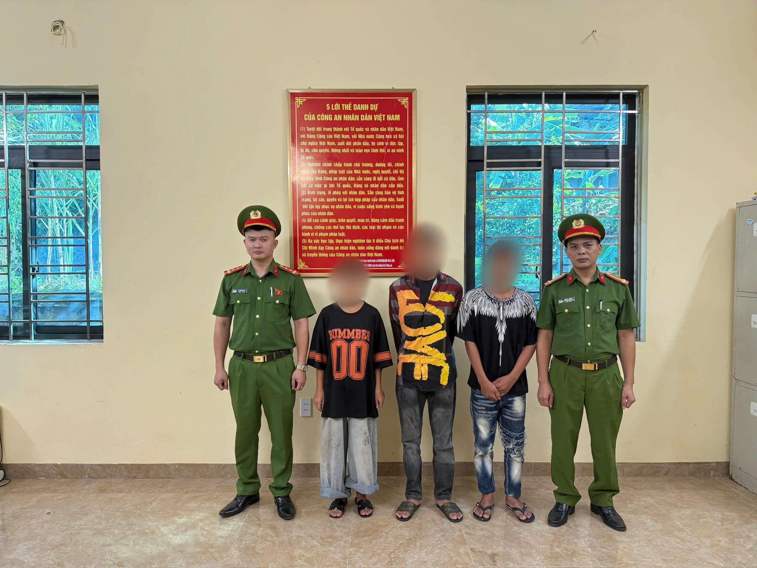 TÍCH CỰC ĐẤU TRANH PHÒNG CHỐNG TỘI PHẠM: CÔNG AN XÃ KHÁM PHÁ CHUỖI 05 VỤ TRỘM CẮP XE MÁY LIÊN ĐỊA BÀN