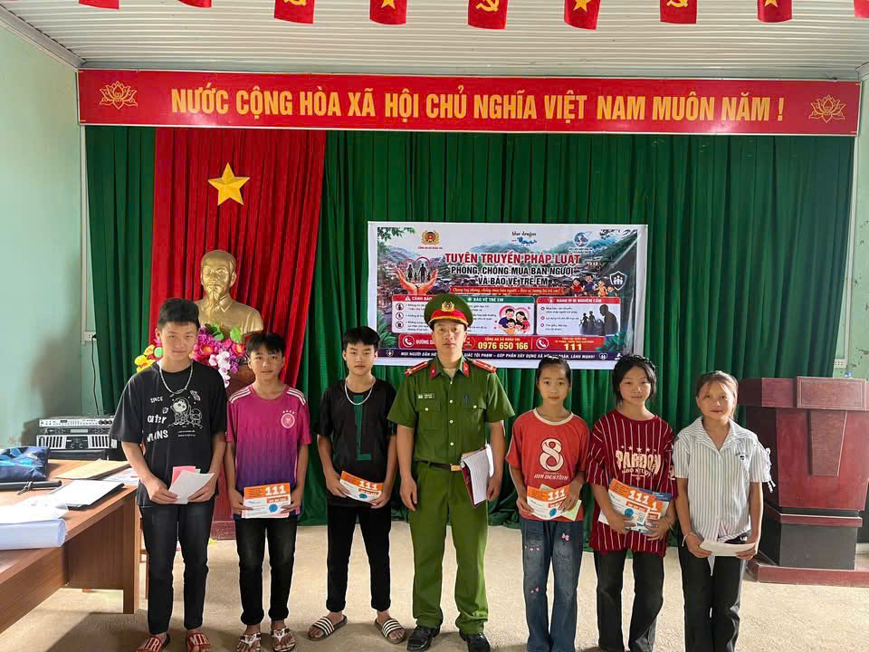 HƯỞNG ỨNG NGÀY THẾ GIỚI PHÒNG, CHỐNG MUA BÁN NGƯỜI (30/7) CHUNG TAY PHÒNG, CHỐNG MUA BÁN NGƯỜI – BẢO VỆ THANH THIẾU NIÊN VÀ CỘNG ĐỒNG