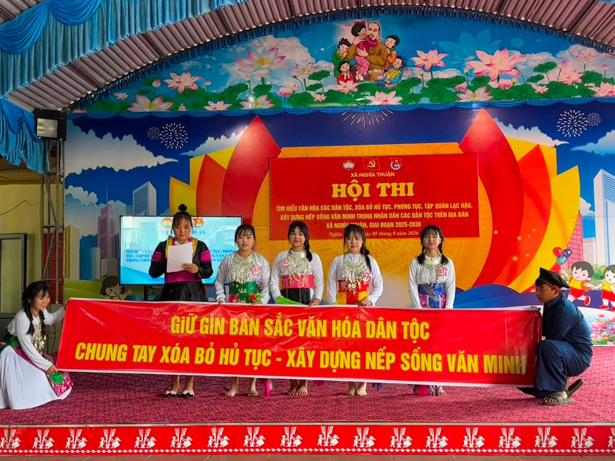 Xã Nghĩa Thuận tổ chức thành công Hội thi tìm hiểu văn hóa các dân tộc, xóa bỏ hủ tục lạc hậu, xây dựng nếp sống văn minh