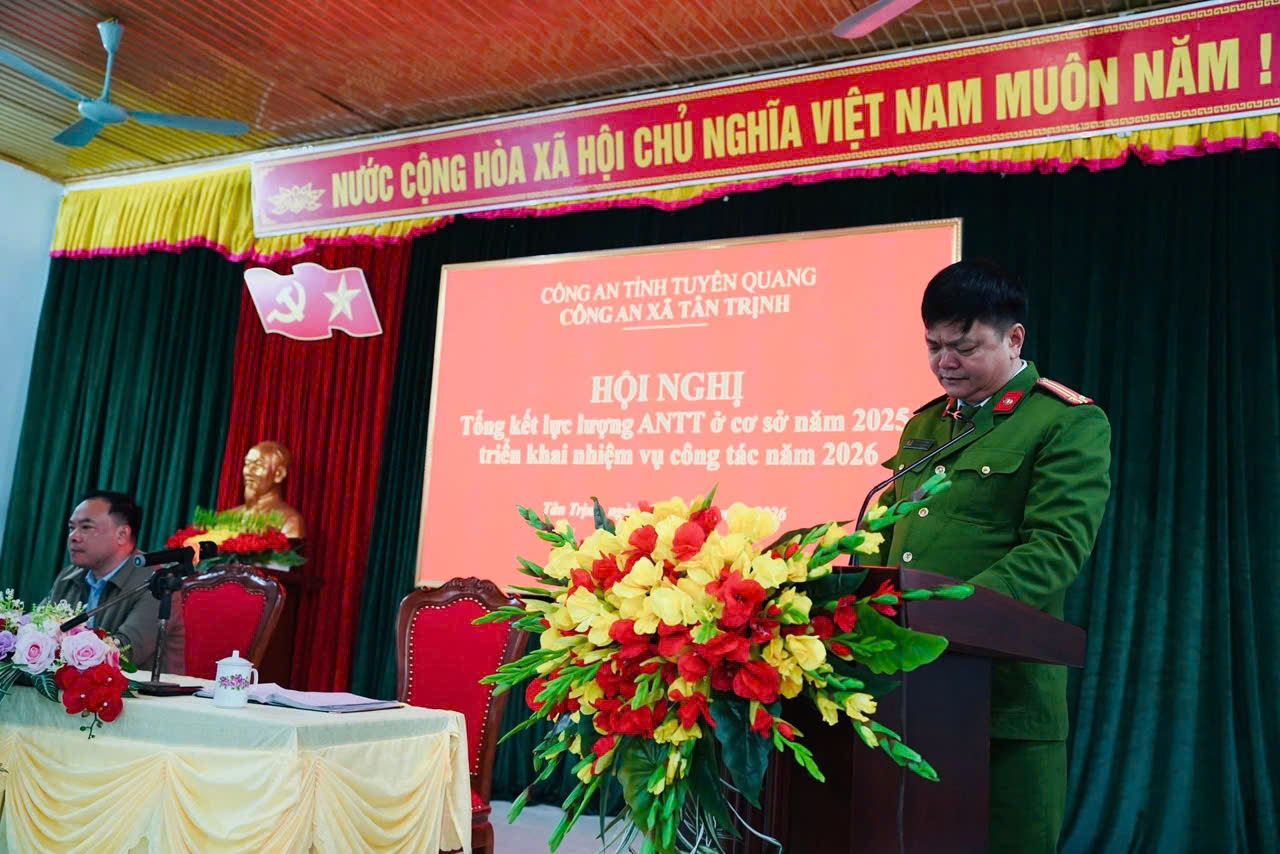 CÔNG AN XÃ TÂN TRỊNH TỔNG KẾT CÔNG TÁC BẢO VỆ ANTT Ở CƠ SỞ NĂM 2025
