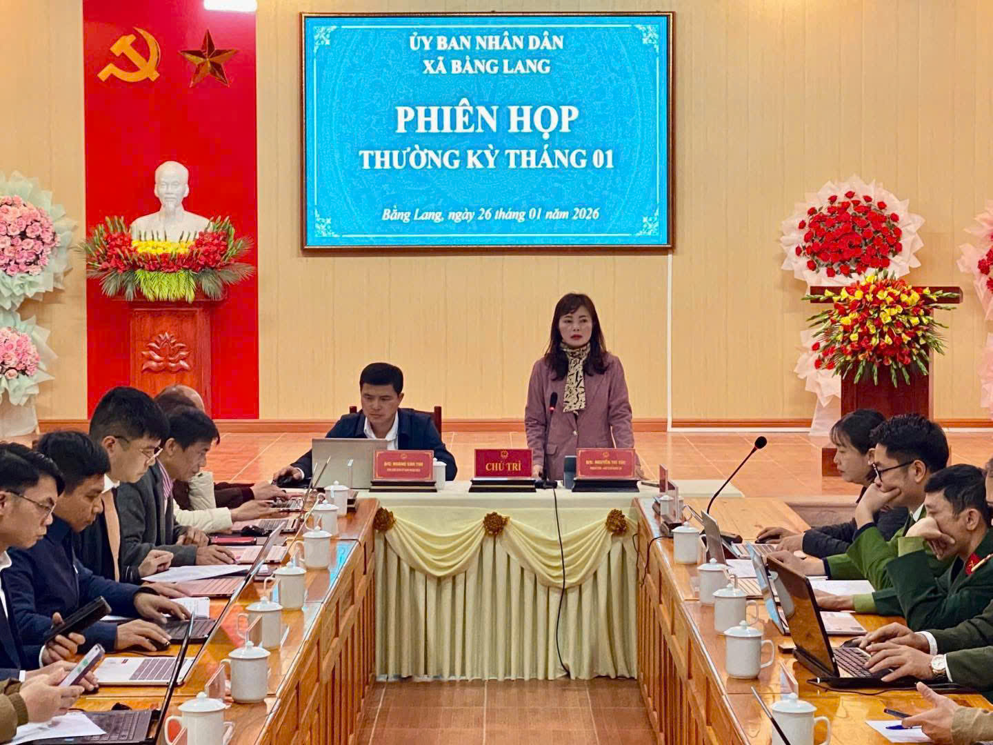 UBND XÃ BẰNG LANG TỔ CHỨC PHIÊN HỌP THƯỜNG KỲ THÁNG 01 NĂM 2026