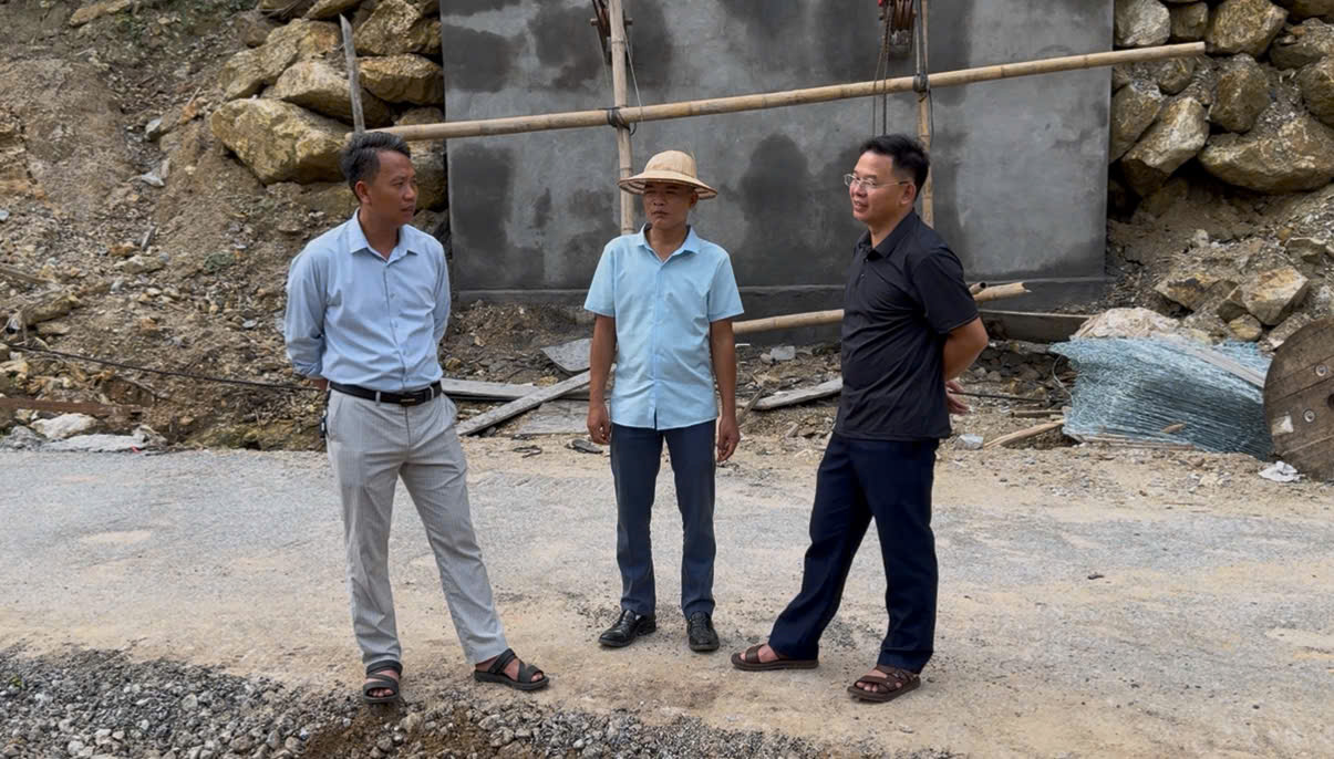 Cầu treo thôn Xuân Minh chính thức hợp long