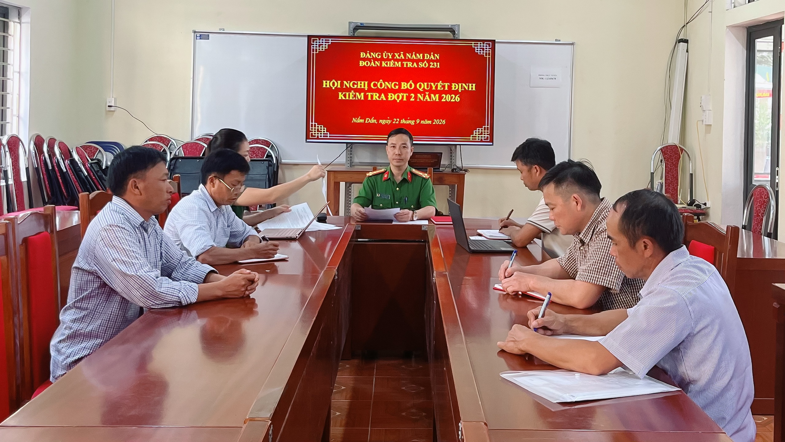 ĐOÀN KIỂM TRA SỐ 231 CỦA BAN THƯỜNG VỤ ĐẢNG ỦY XÃ CÔNG BỐ QUYẾT ĐỊNH, KẾ HOẠCH KIỂM TRA ĐỢT 2 NĂM 2026