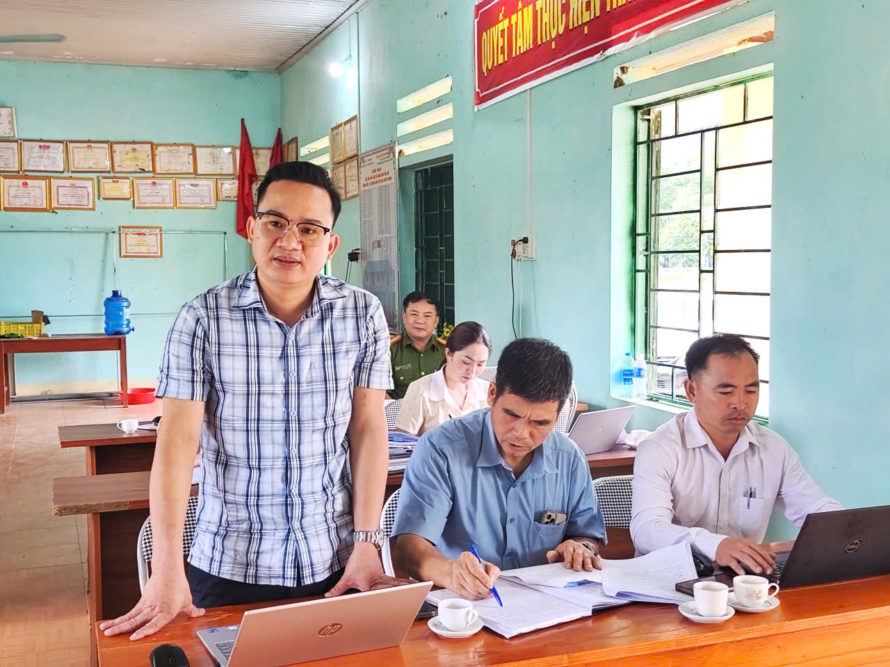 z7923080596908_508adaf1830fa9c2ac4719f7e4e9fea8.jpg